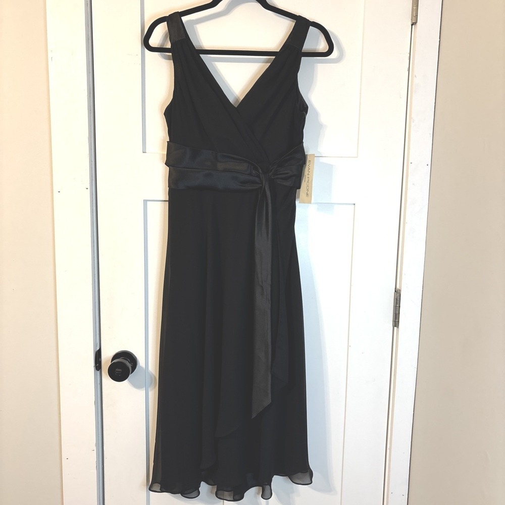 Evan‎ Picone Black Chiffon Midi Dress  size 10 Perfect Little Black Dress!